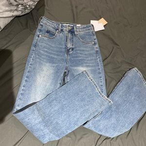 NWT HIGH QUALITY JEANS